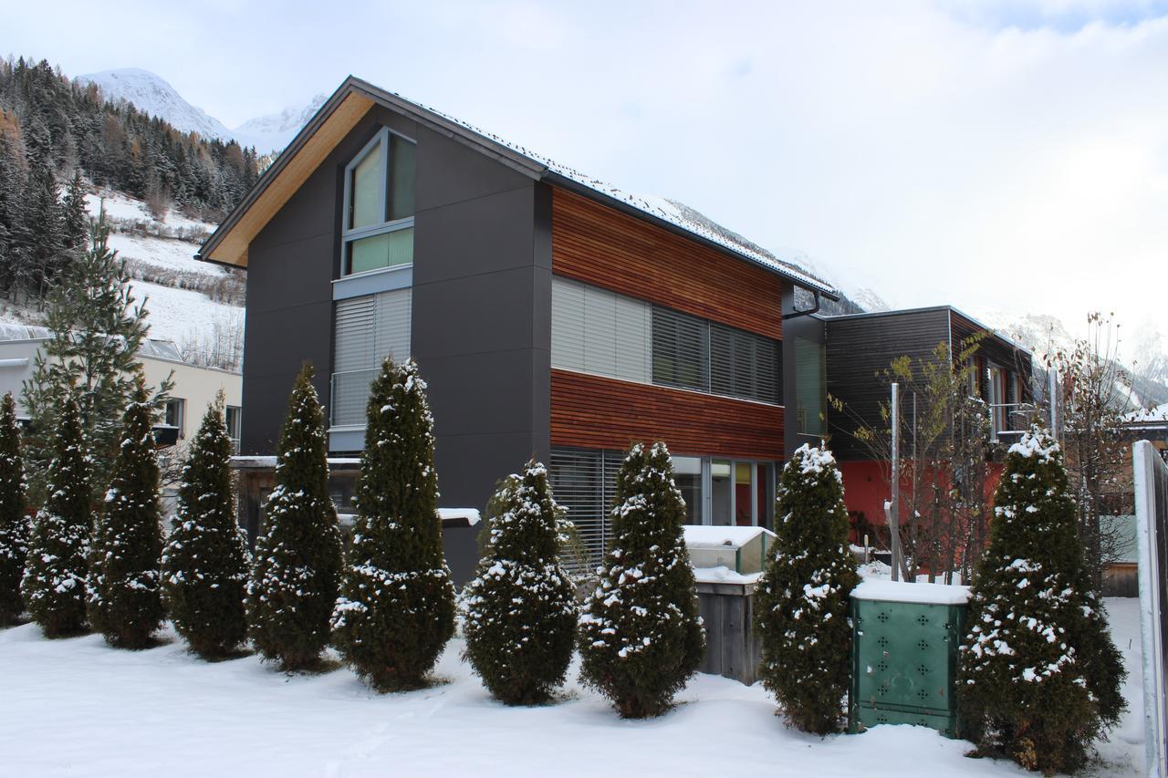 Apartamento Haus Arosa Pettneu am Arlberg Exterior foto